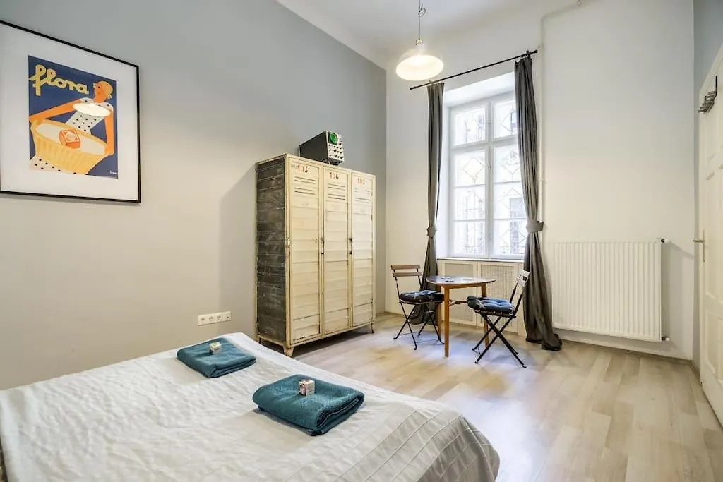 Catch The Flame Apartment Budapest 0*,  Hungary