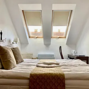 Casa de hóspedes Opera16 Guestrooms, Budapeste