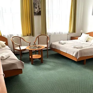 Pensionat Broadway, Budapest