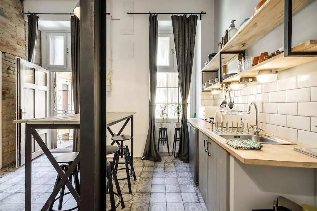 Catch The Flame Apartment Budapest Hongrie